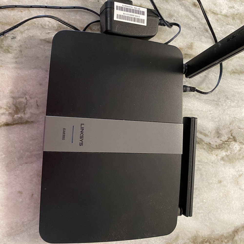 Lynksys Ea6350 Dual Band WIFI Router AC1200